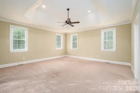 6627 Harbor Oaks Drive Denver NC 28037