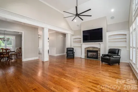 6627 Harbor Oaks Drive Denver NC 28037
