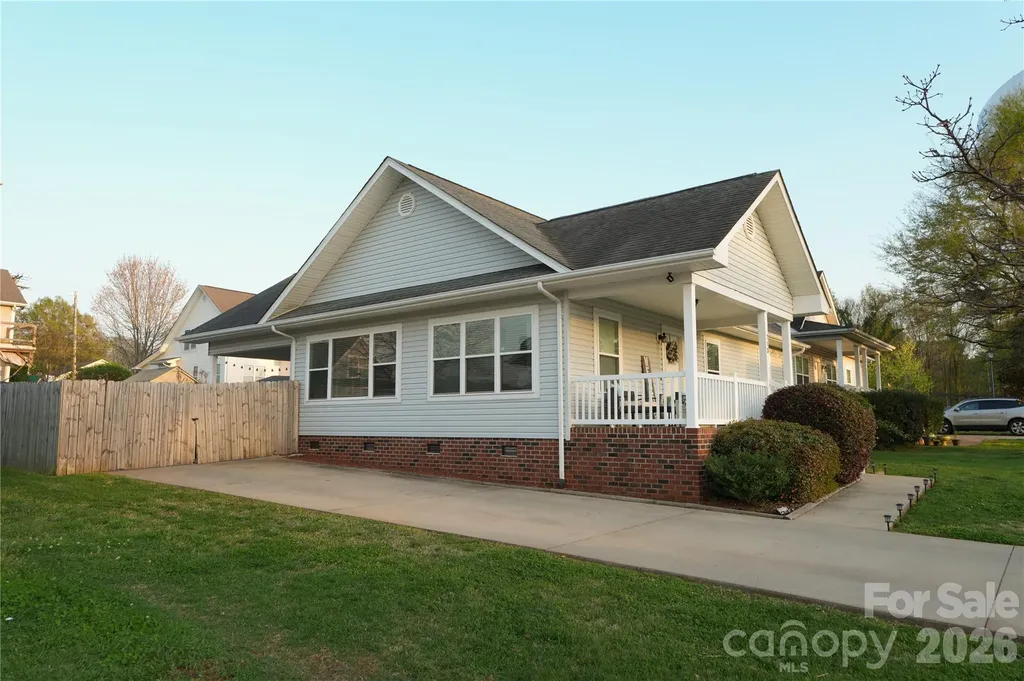 713 Willie Beatty Court Statesville NC 28677