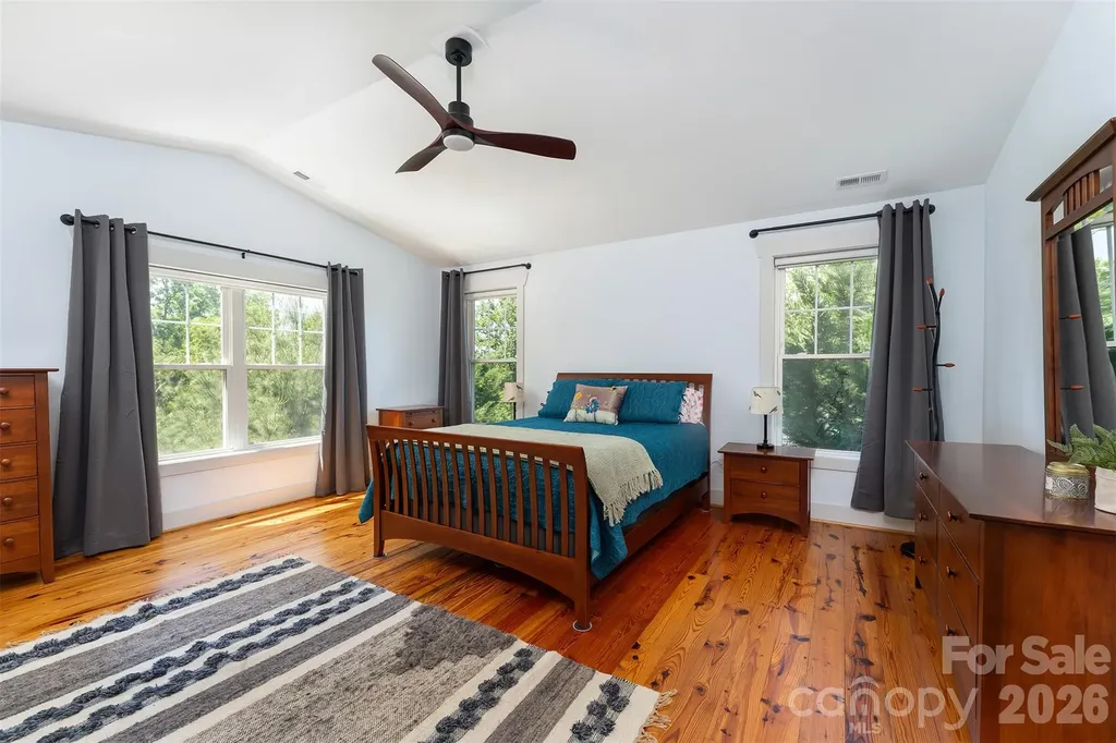101 Courtland Avenue Asheville NC 28801