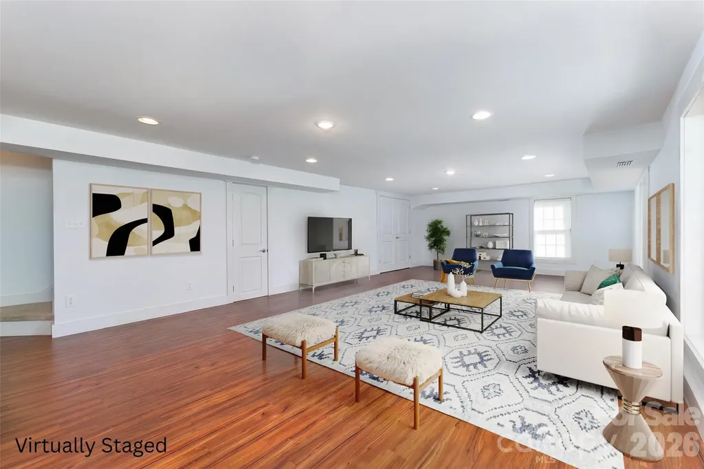 101 Courtland Avenue Asheville NC 28801