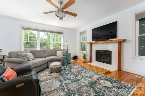 101 Courtland Avenue Asheville NC 28801