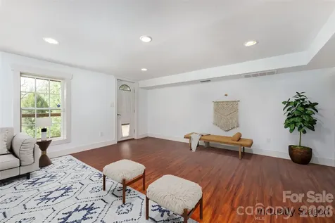 101 Courtland Avenue Asheville NC 28801