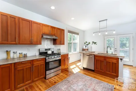 101 Courtland Avenue Asheville NC 28801