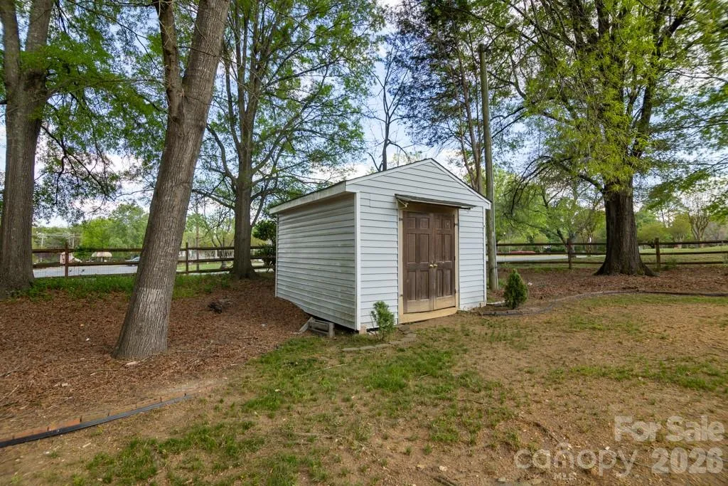 2232 Lawton Bluff Road Charlotte NC 28226