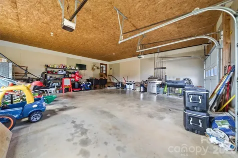 2452 Tower Road East Bend NC 27018