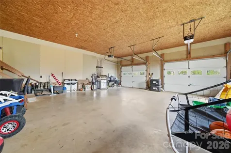 2452 Tower Road East Bend NC 27018