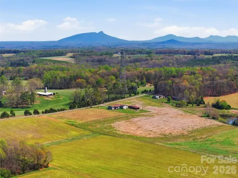 2452 Tower Road East Bend NC 27018