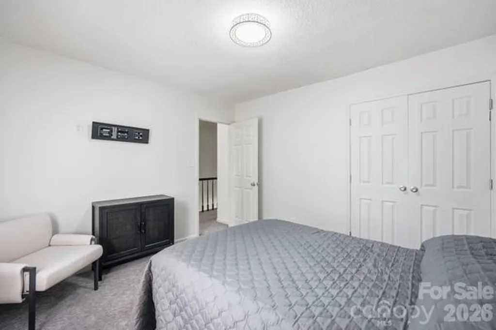 2501 Olde Whitehall Road Charlotte NC 28273