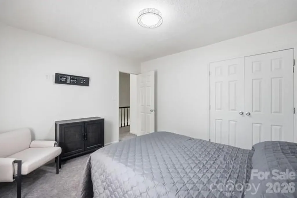 2501 Olde Whitehall Road Charlotte NC 28273