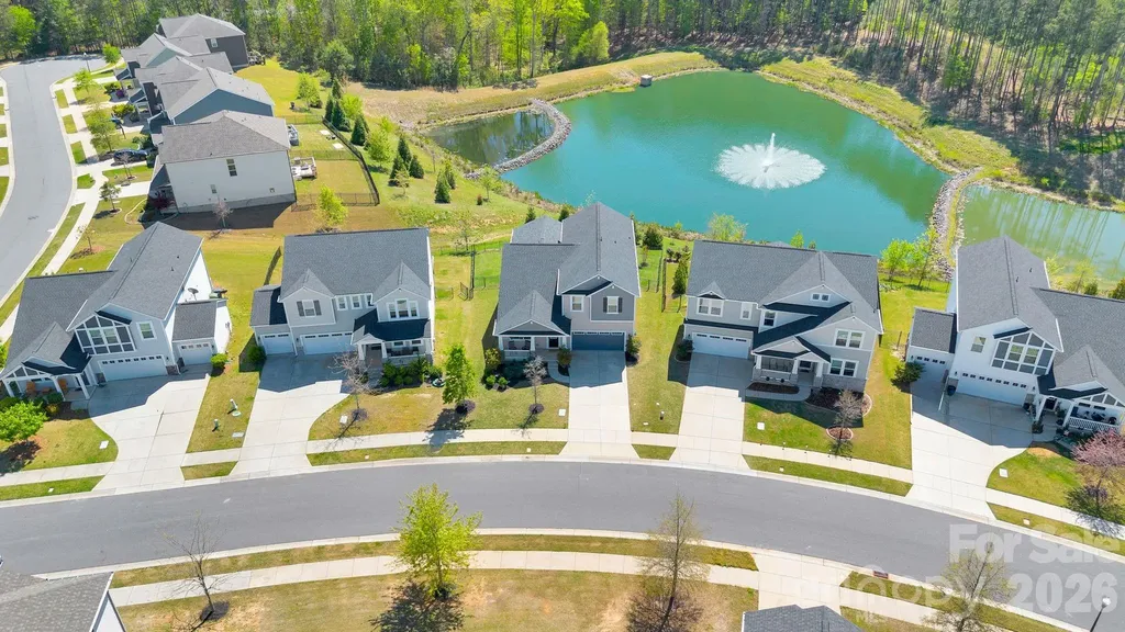 13124 Lakemore Drive Charlotte NC 28278