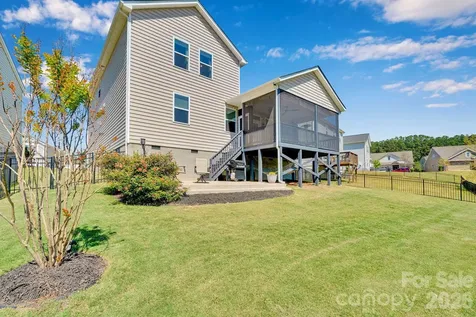 13124 Lakemore Drive Charlotte NC 28278