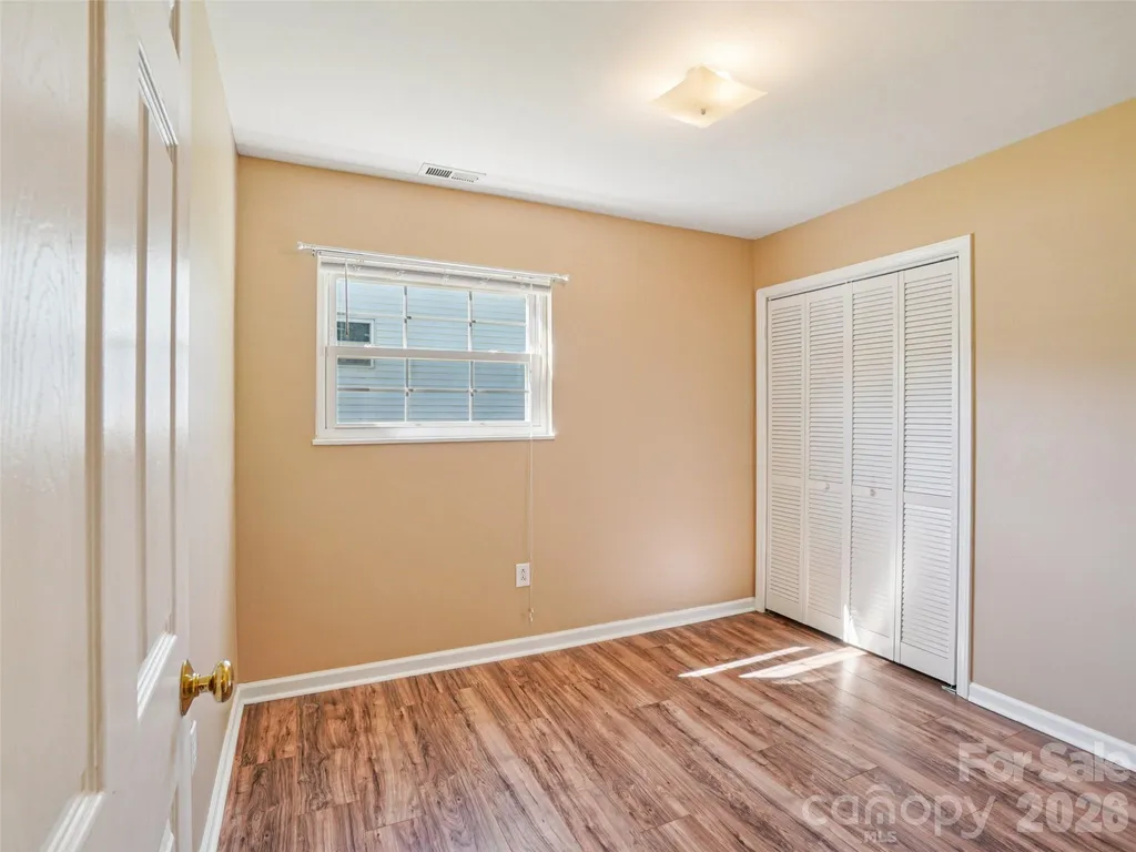 88 Lees Creek Road Asheville NC 28806