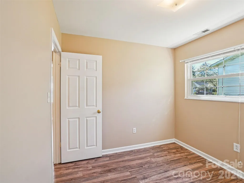 88 Lees Creek Road Asheville NC 28806