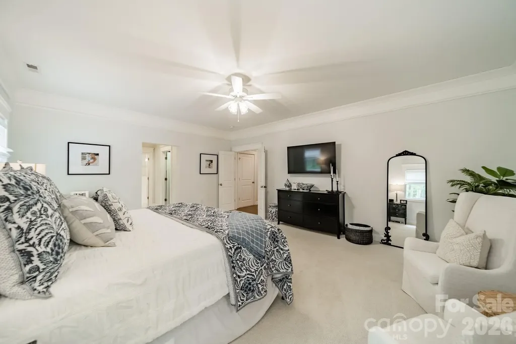 215 Freshwater Lane Mooresville NC 28117