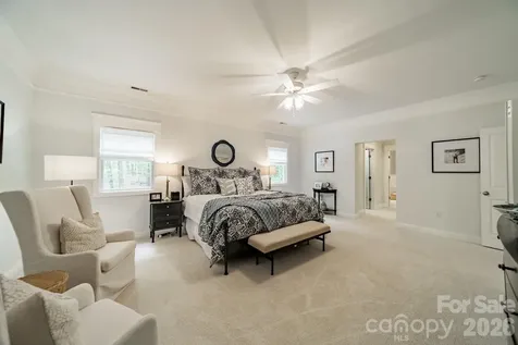 215 Freshwater Lane Mooresville NC 28117