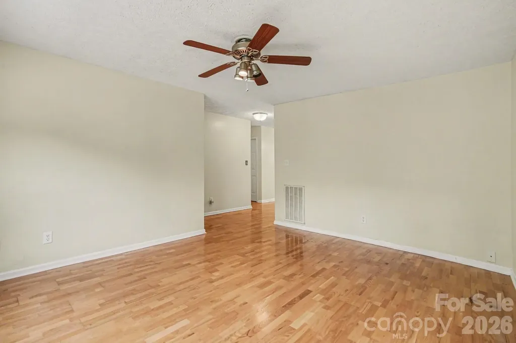 105 Chalice Court Statesville NC 28625
