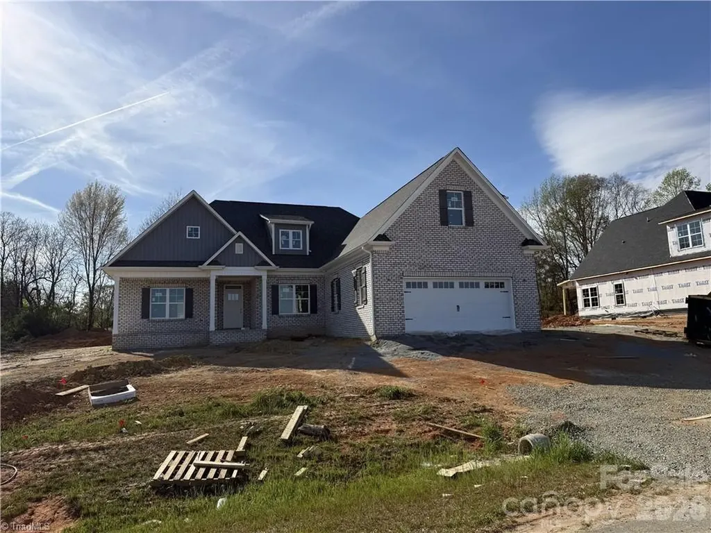 173 Cool Run Lexington NC 27295