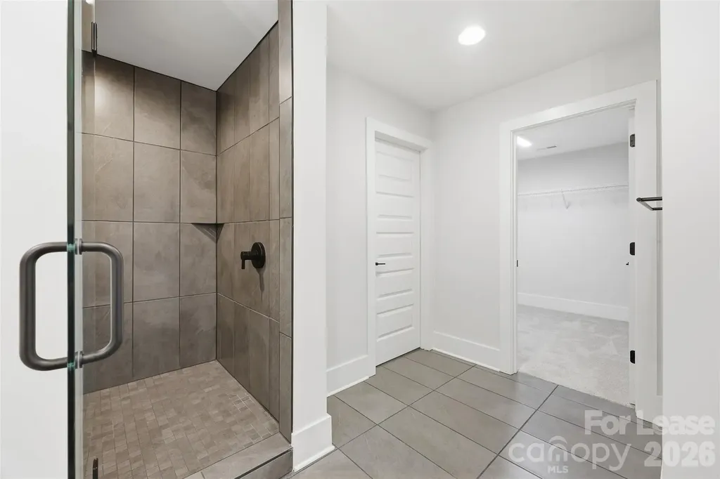 2957 Ross Avenue Charlotte NC 28208