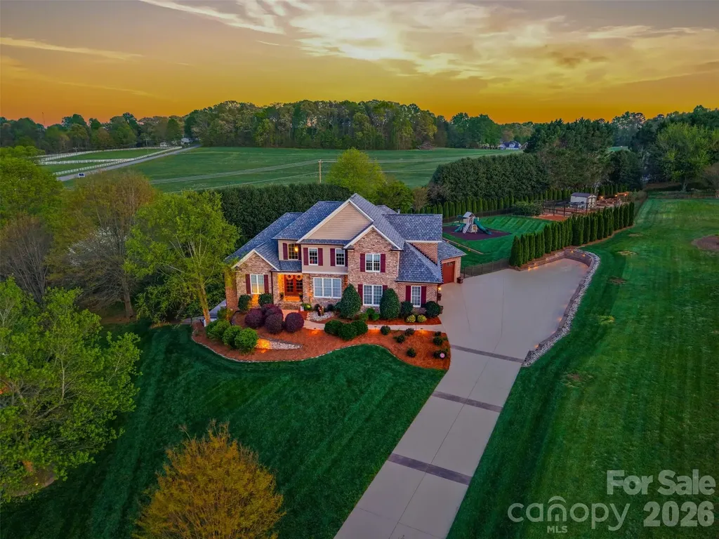 3638 Hogan Court NE Conover NC 28613