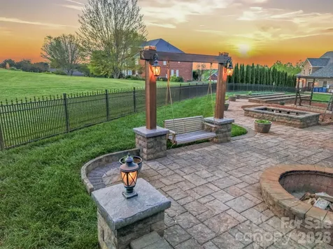 3638 Hogan Court NE Conover NC 28613