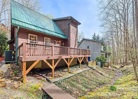 41 Trapper Lane Waynesville NC 28785