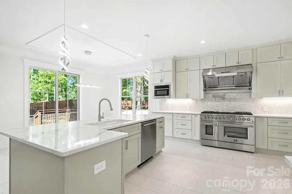 4300 Tangle Drive Charlotte NC 28211