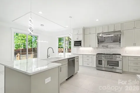 4300 Tangle Drive Charlotte NC 28211