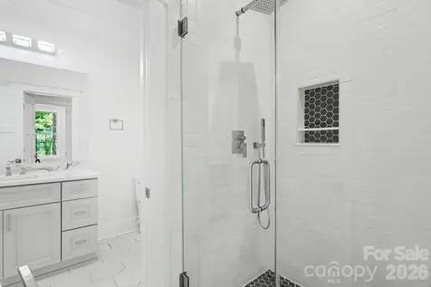 4300 Tangle Drive Charlotte NC 28211