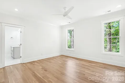 4300 Tangle Drive Charlotte NC 28211