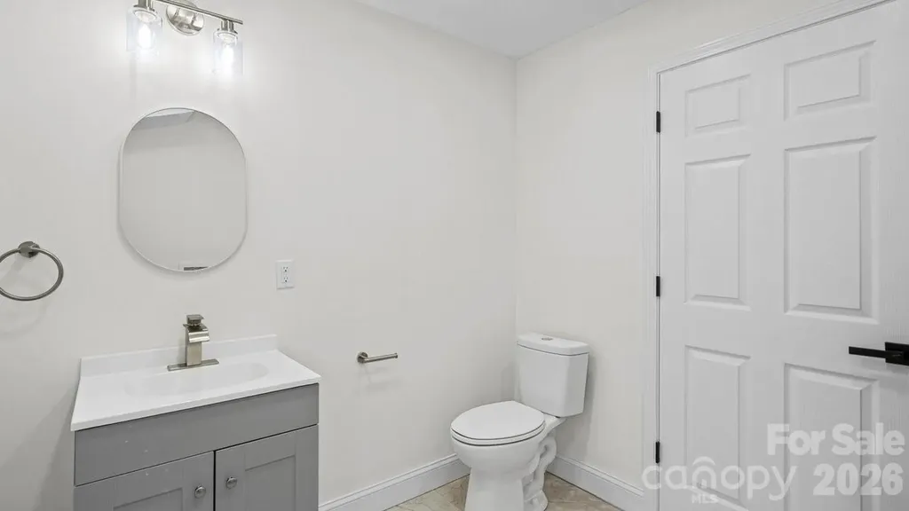 102 W Carolina Avenue Bessemer City NC 28016