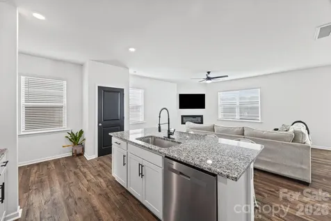 342 Court House Avenue York SC 29745