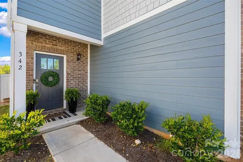 342 Court House Avenue York SC 29745