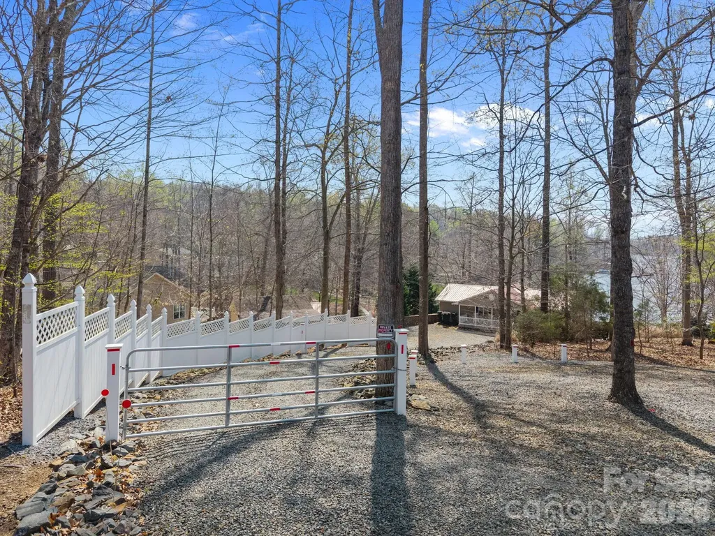 435 Lake Drive 10 Drive Lexington NC 27292
