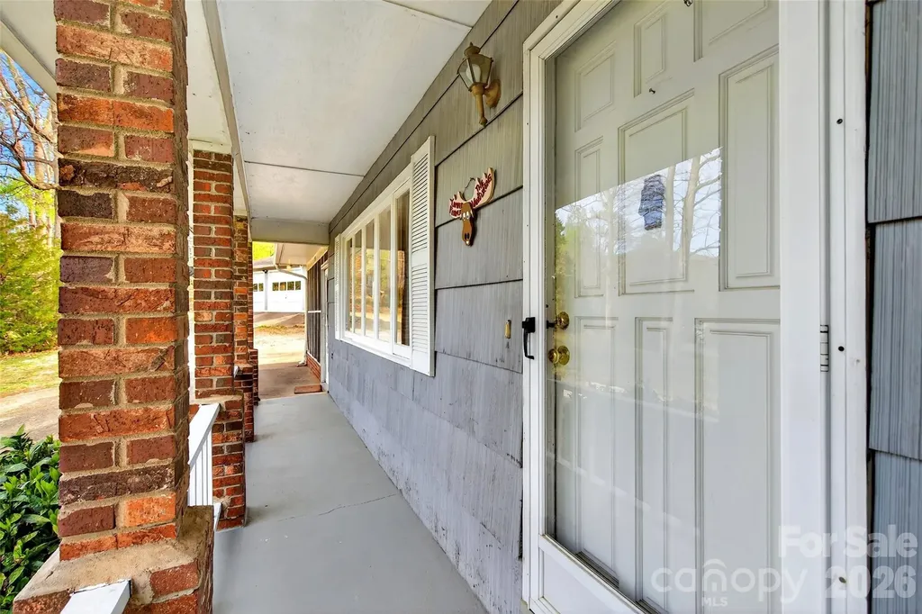 82 Landis Road Marion NC 28752
