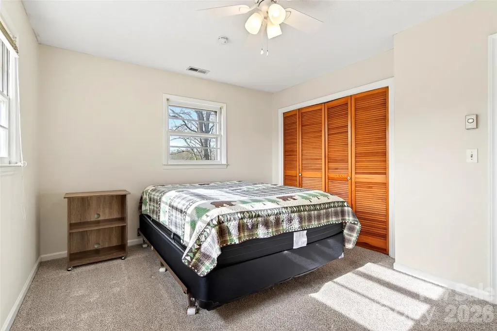 82 Landis Road Marion NC 28752