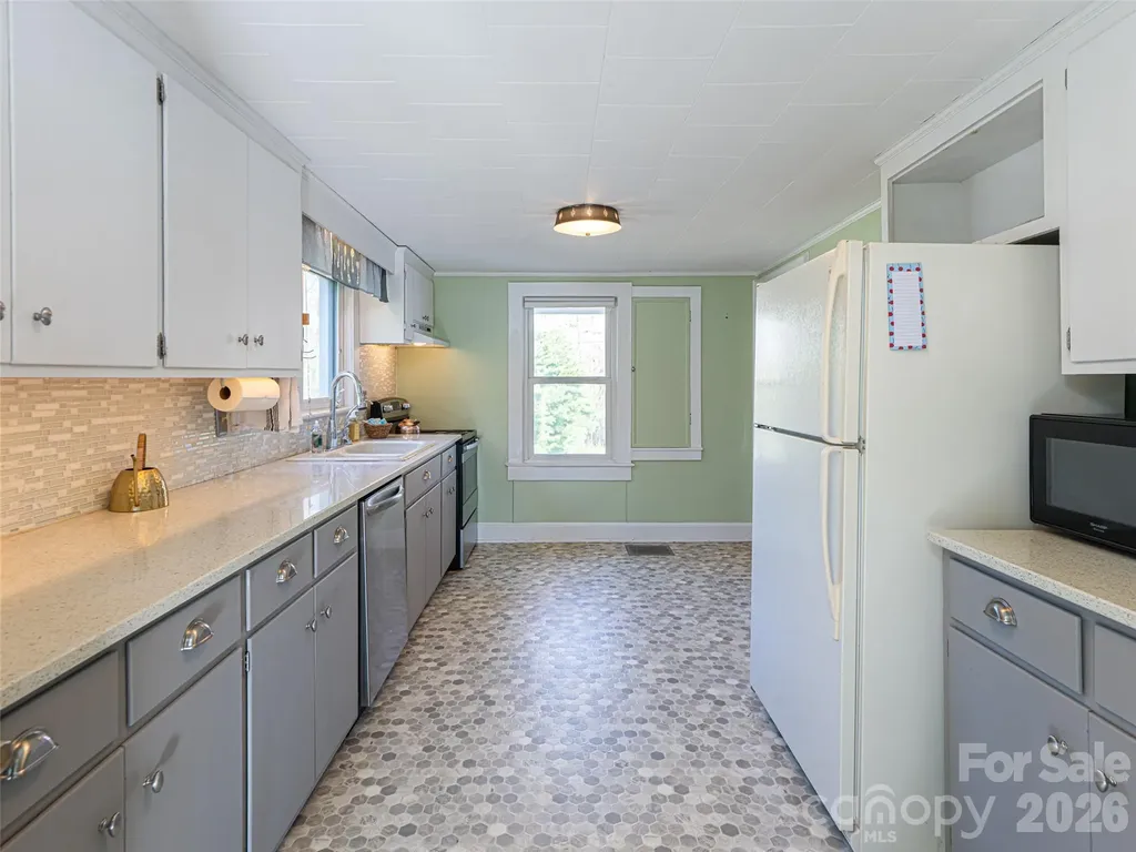 516 Onteora Boulevard Asheville NC 28803