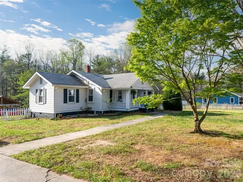 516 Onteora Boulevard Asheville NC 28803