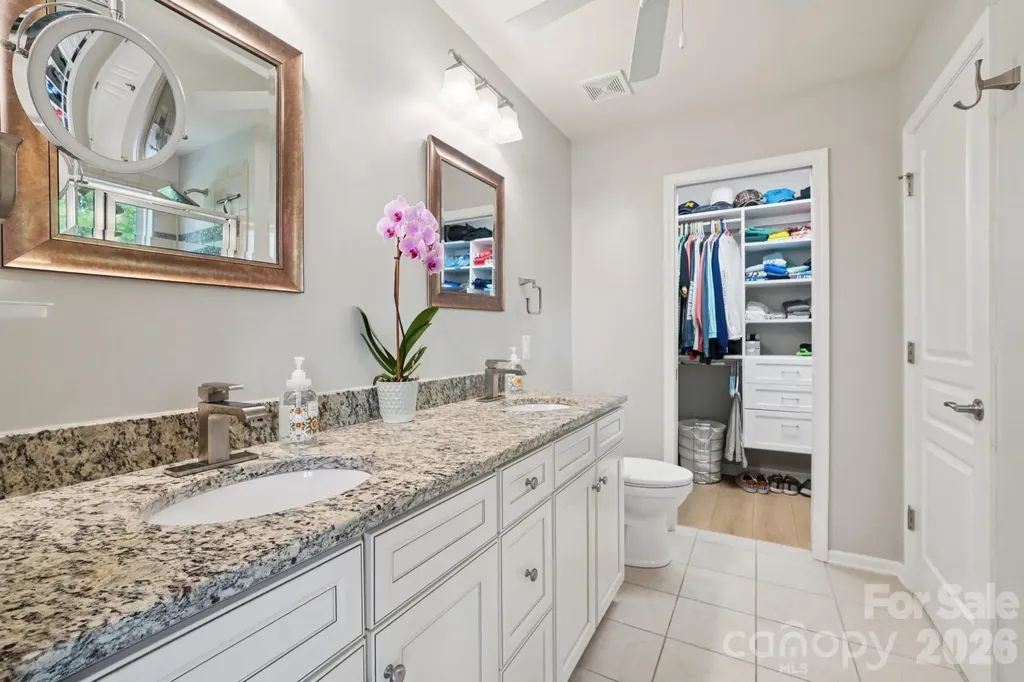 4818 Fonthill Lane Charlotte NC 28210