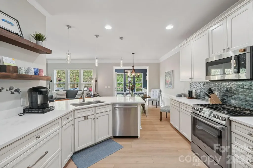 4818 Fonthill Lane Charlotte NC 28210