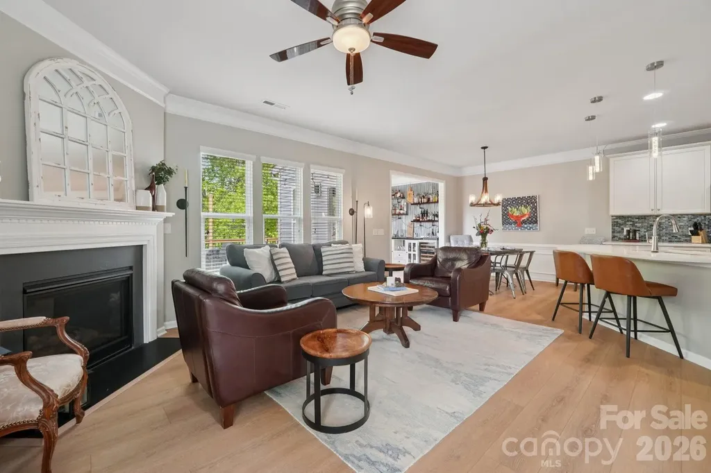4818 Fonthill Lane Charlotte NC 28210