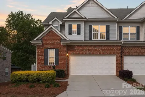 4818 Fonthill Lane Charlotte NC 28210