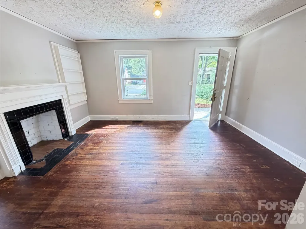 2212 Camp Greene Street Charlotte NC 28208