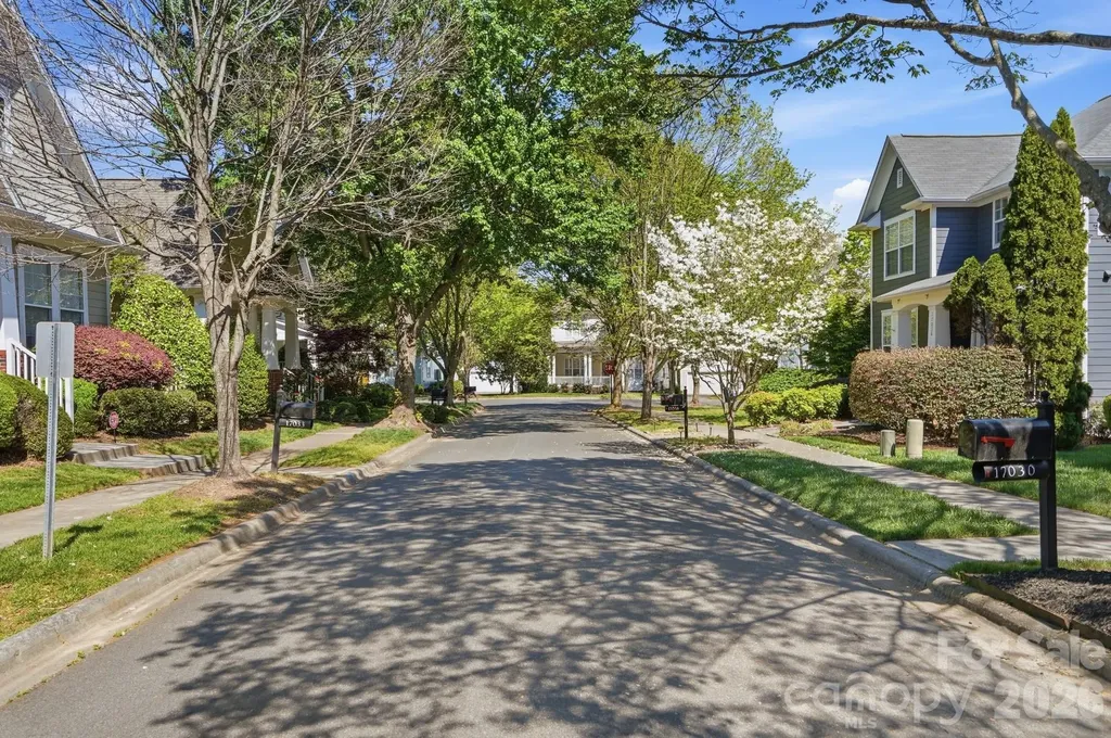 17029 Carlton Way Road Huntersville NC 28078
