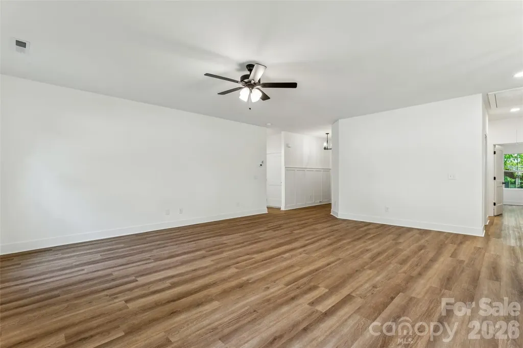 321 Henderson Circle Harrisburg NC 28075