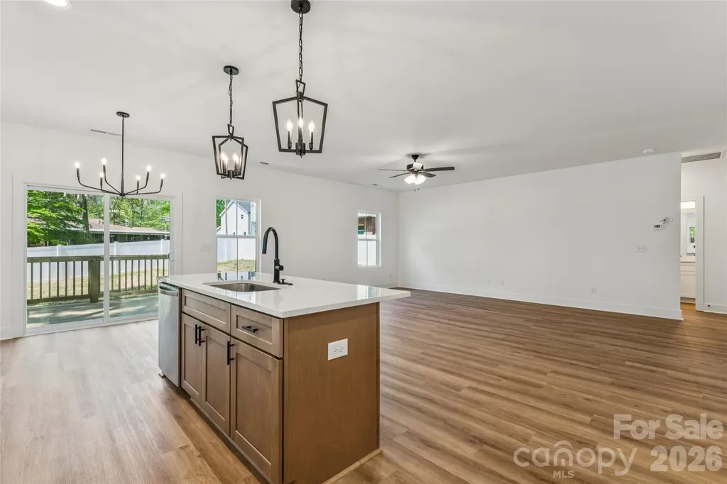 321 Henderson Circle Harrisburg NC 28075
