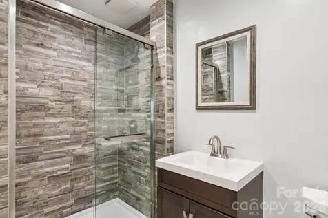 16201 Woolwine Road Charlotte NC 28278