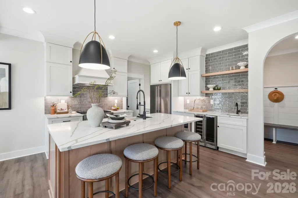 4020 Avalon Avenue Charlotte NC 28208