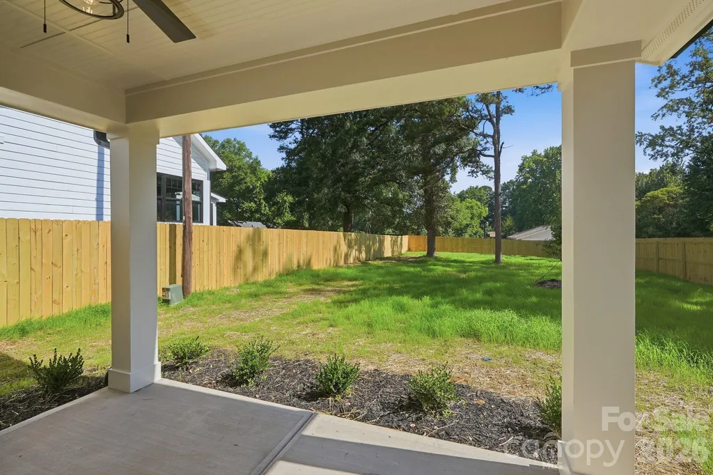 4020 Avalon Avenue Charlotte NC 28208