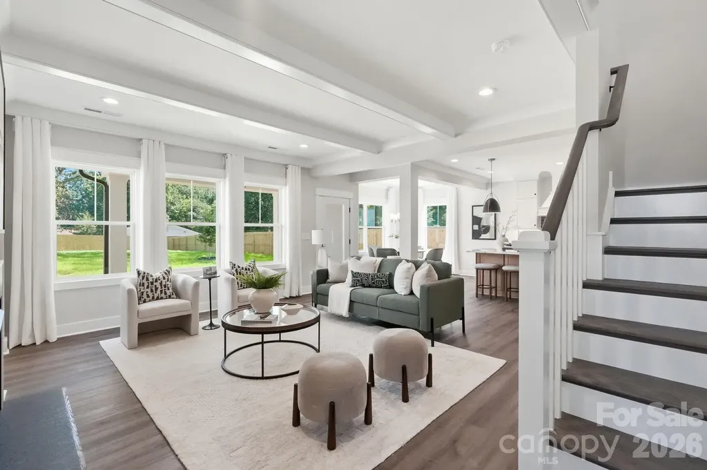 4020 Avalon Avenue Charlotte NC 28208